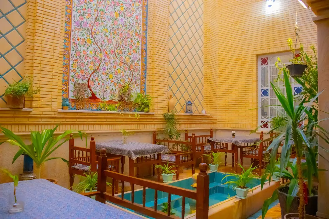 هتل گل افرا شیراز